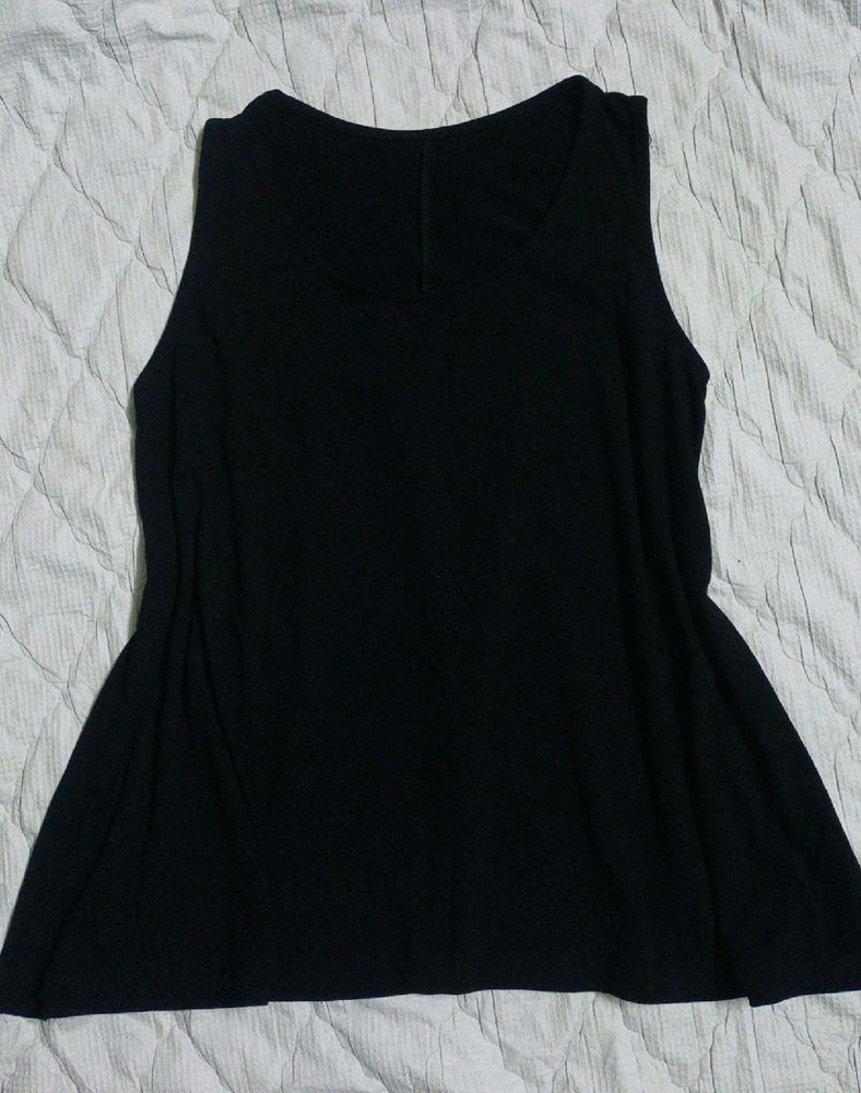 Black sleeveless