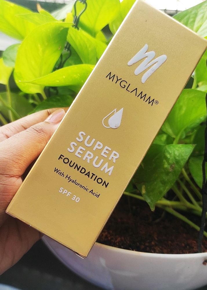 MyGlamm Super Serum Foundation