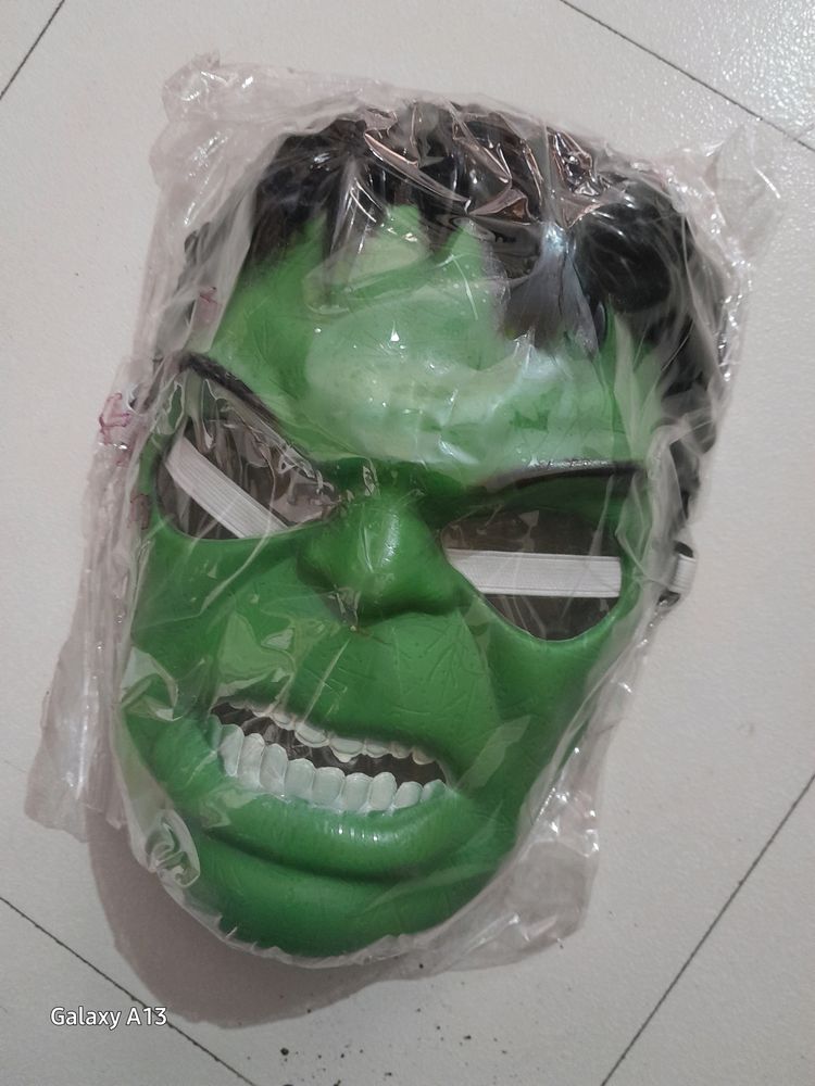 Hulk mask