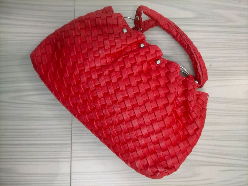 Handbag Stylish For Women In Red Colour