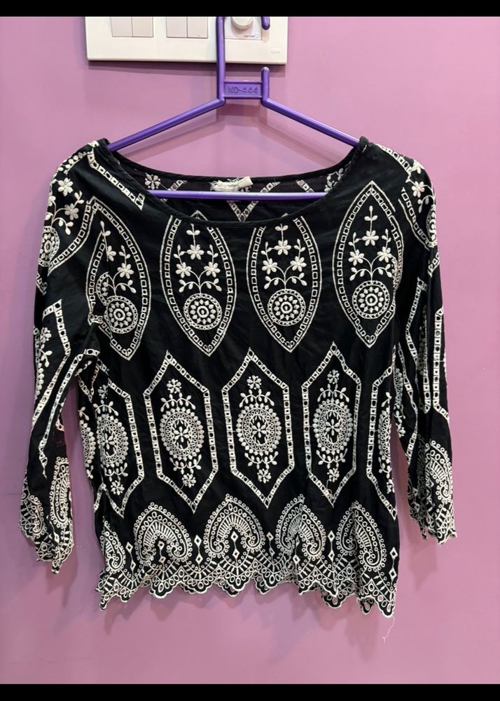 BLACK EMBROIDERED TOP FOR WOMEN