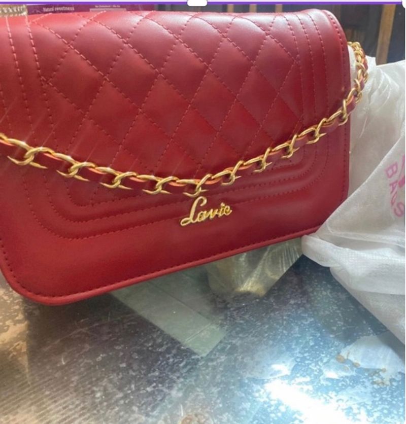 BRAND NEW LAVIE BAG WITH DUST COVER