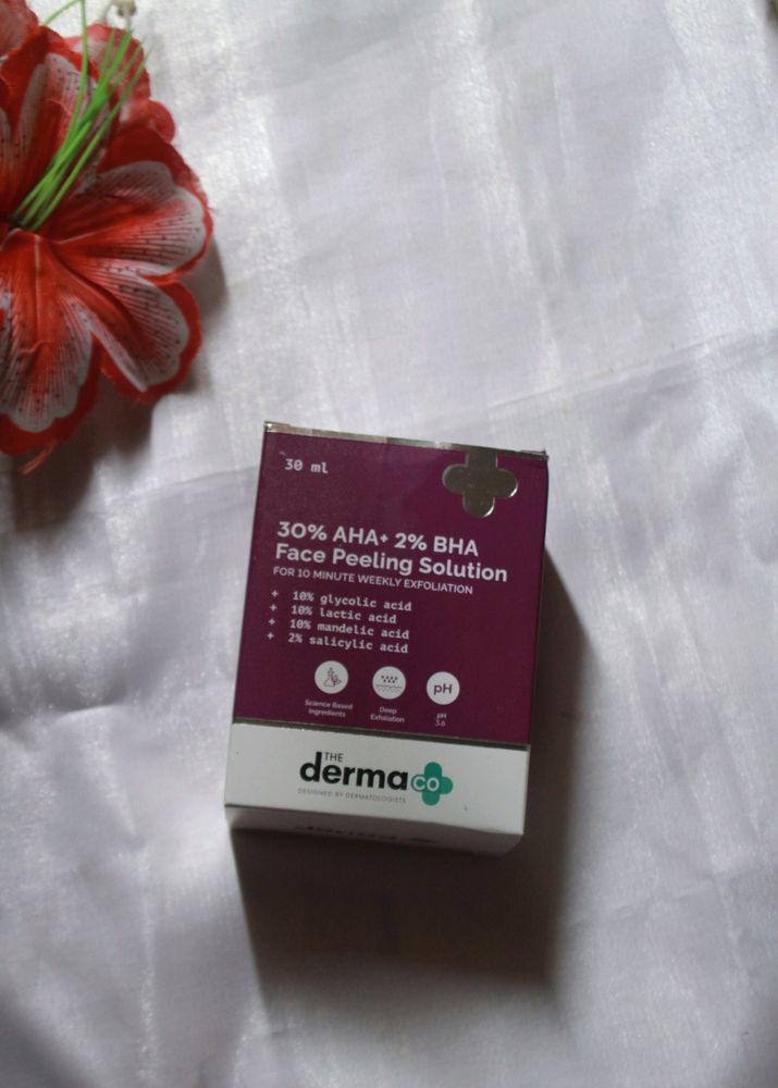 The Derma Co 30% AHA + 2% BHA Peeling Solution