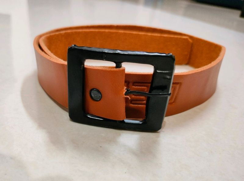 Boys brown leather belt