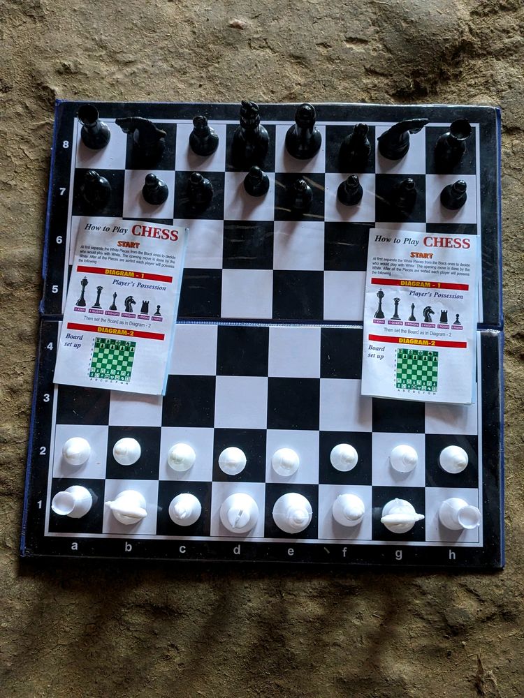 0Brand New Chess With All Things And Manual Under