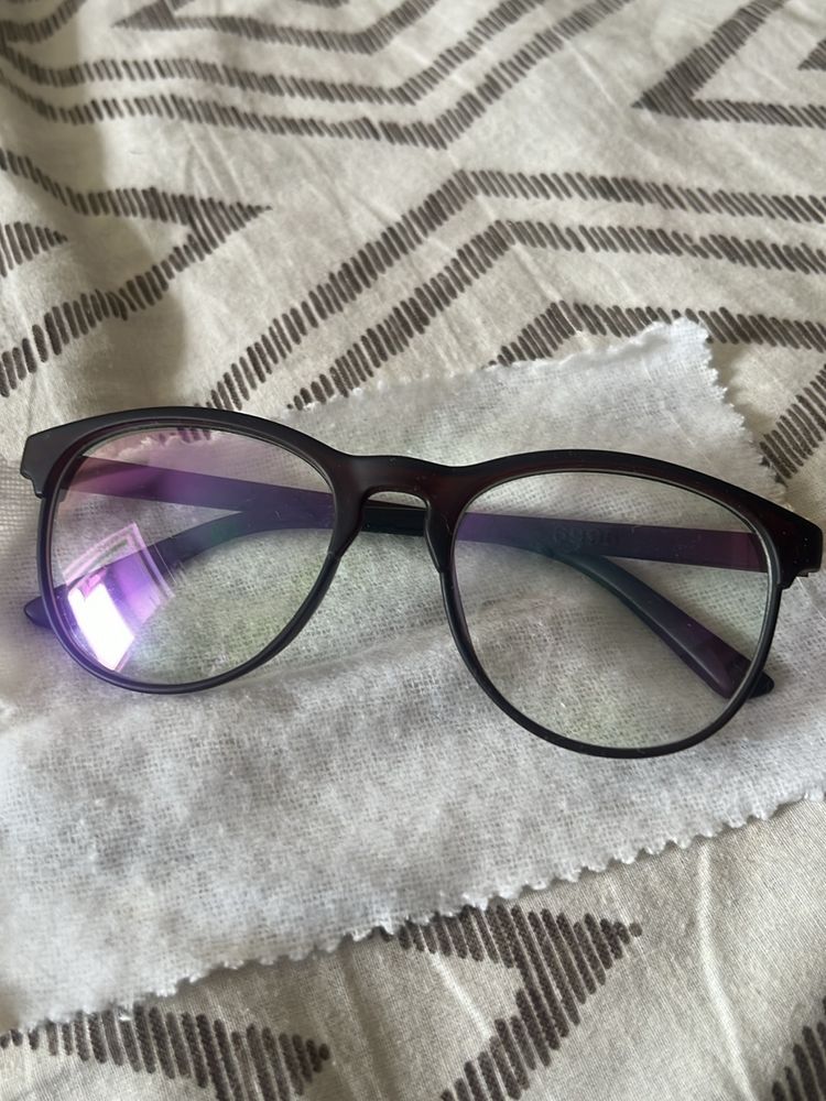 Unisex Blue Screen Glass Like New