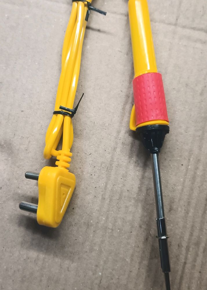 New 25 Watt Iron Yellow