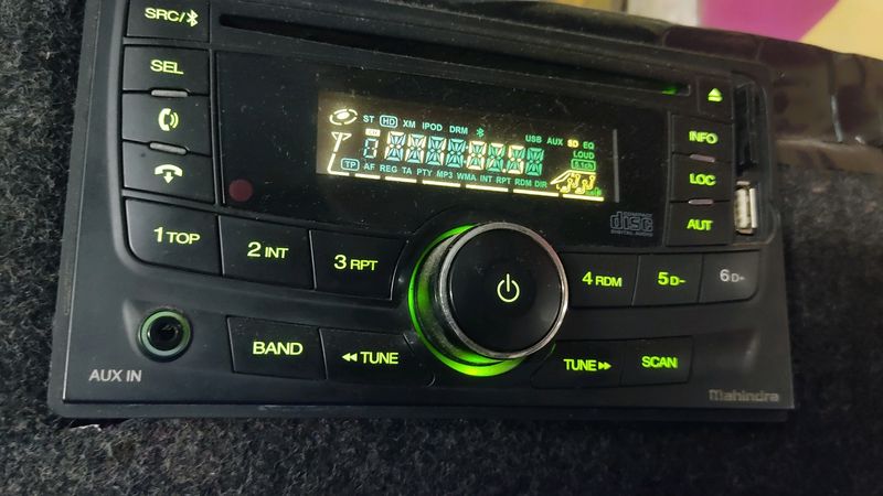 Mahindra car stereo