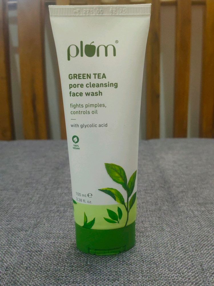 Plum Green Tea Face Wash