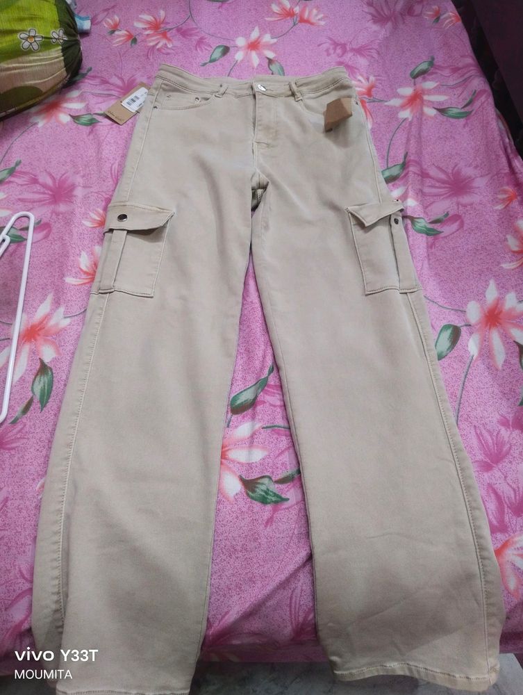 Beige Cargo Brand New Size 30