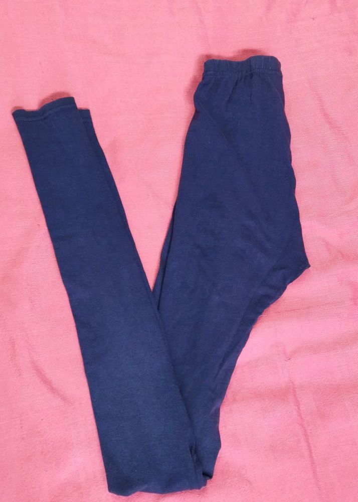 Navy blue leggings