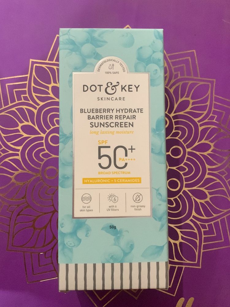 DOT & Key Blueberry hydrated Barrier Repair