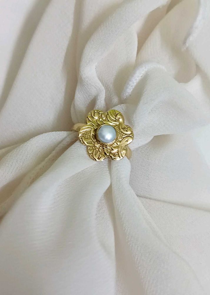 Original Pearl Brass Ring