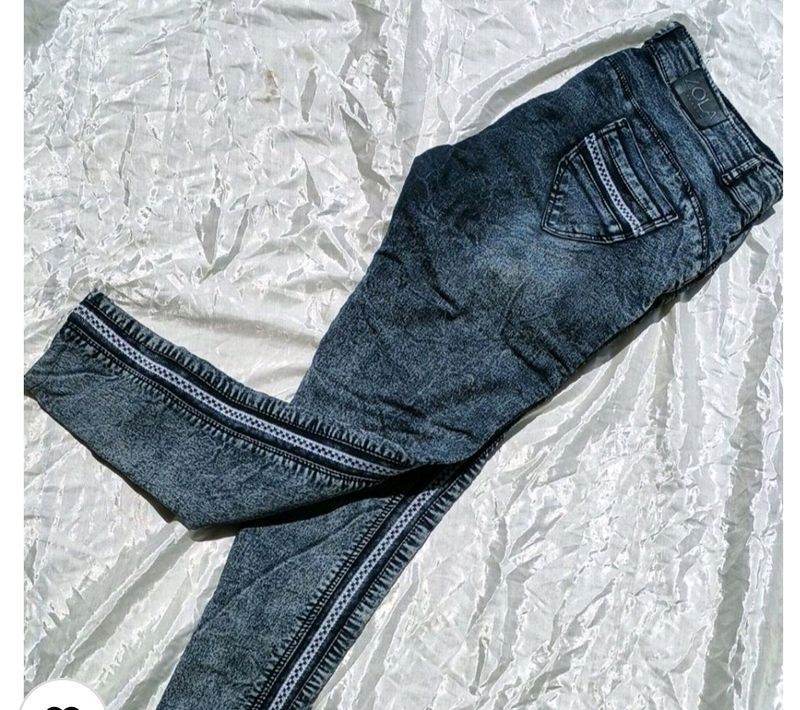 Zola Stretchable Jeans