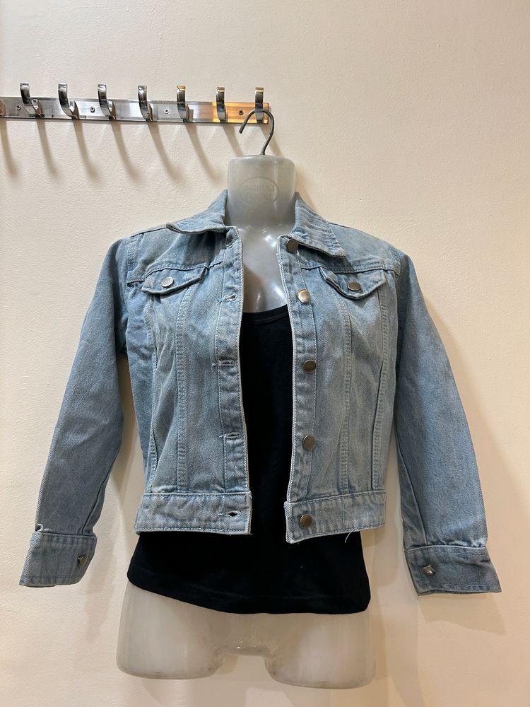 Classy Crop Demin Jacket