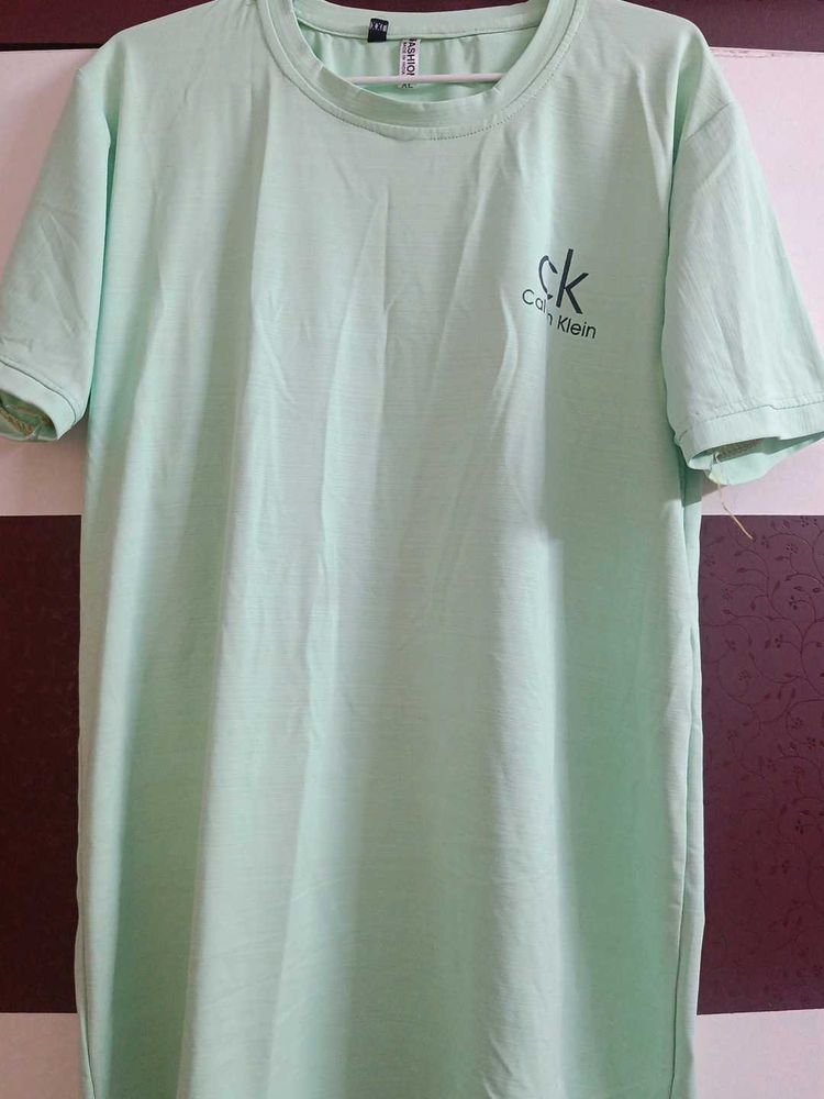 The Green Polyster Tshirt For Mens