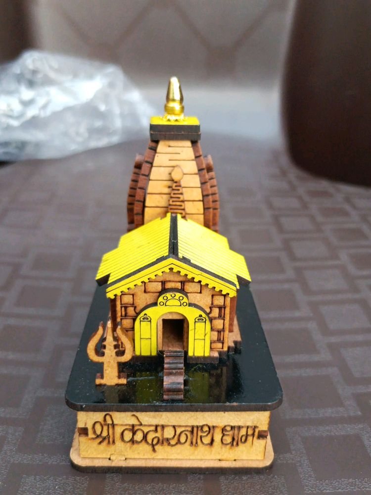 Decorative Wooden Shri Kedarnath Temple