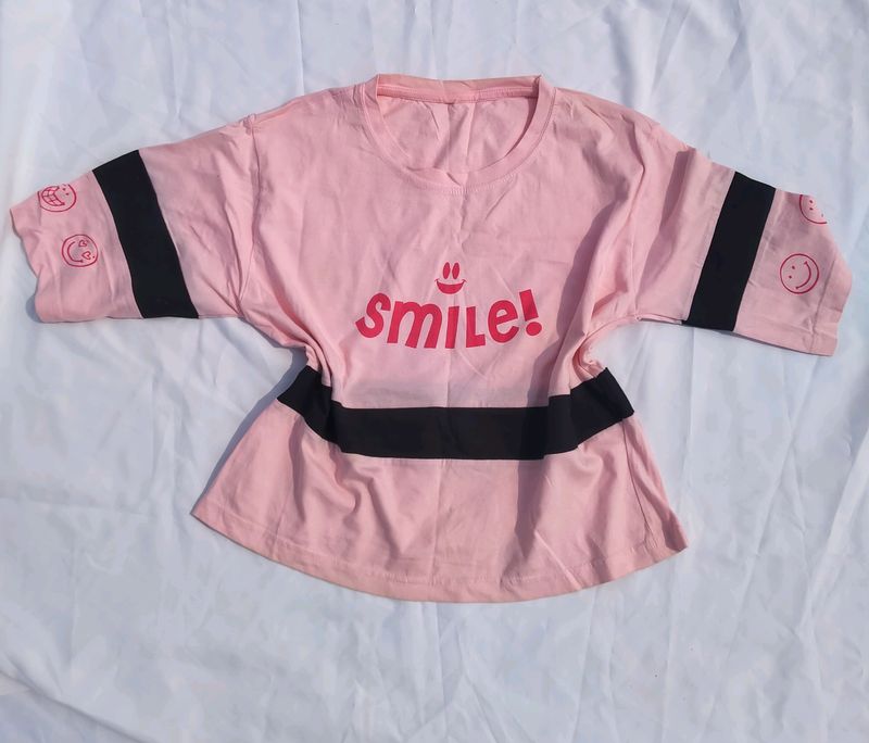 Cute Pink Girls crop Top With Baggy Sleeves