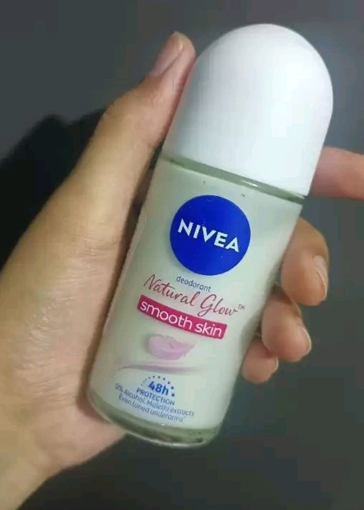 NIVEA NATURAL GLOW DEODRANT ❤️