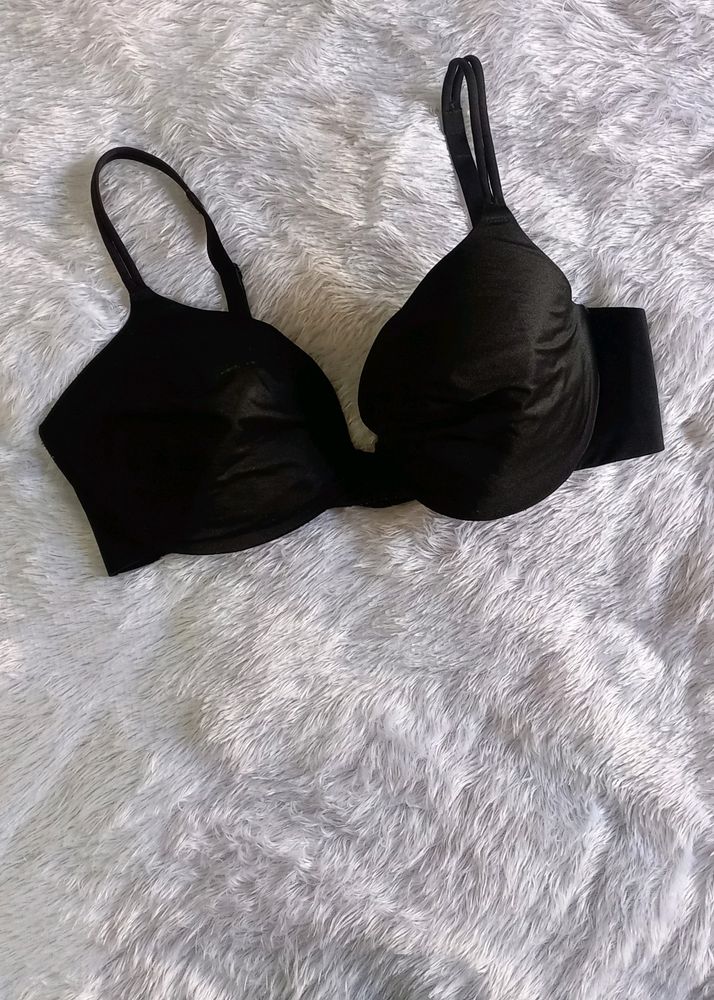 Black Padded Bra