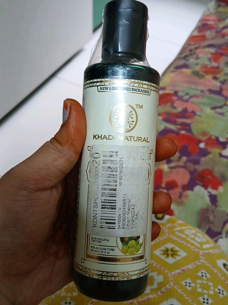 Khadi Shampoo And Vaadi Face Wash