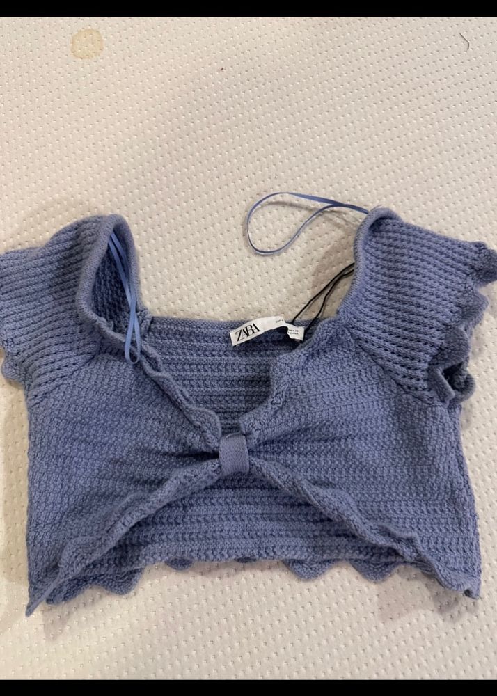 ZARA KNIT CROP TOP