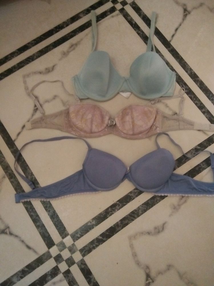 3 Bra Available For Sale Used