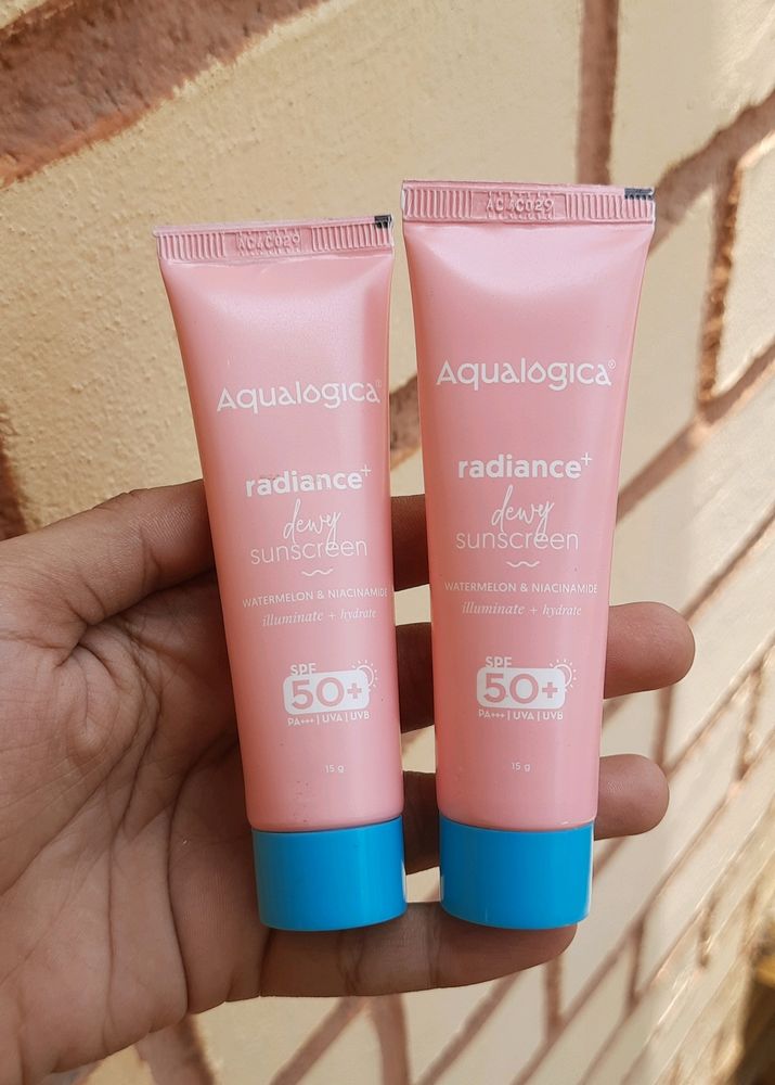 Aqualogica Dewy Sunscreen