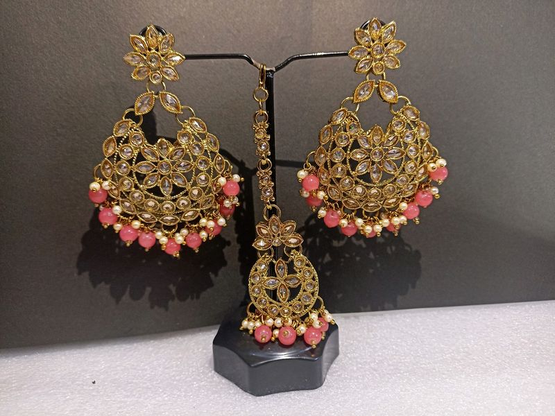 Ethnic Earrings With Maang Tikka