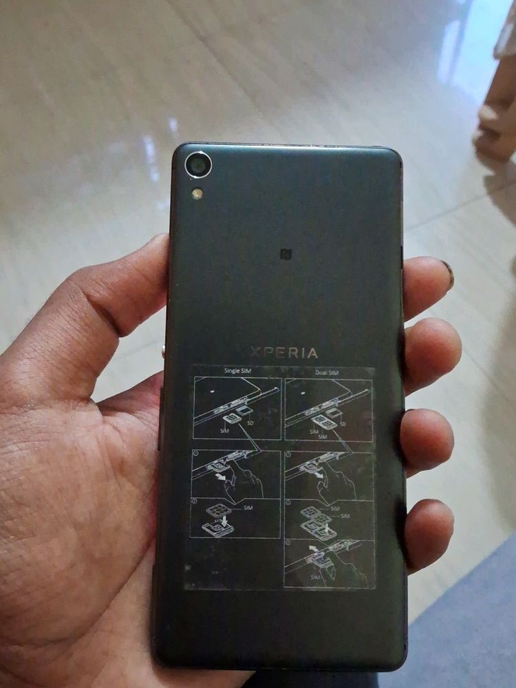 Sony Xperia Xa