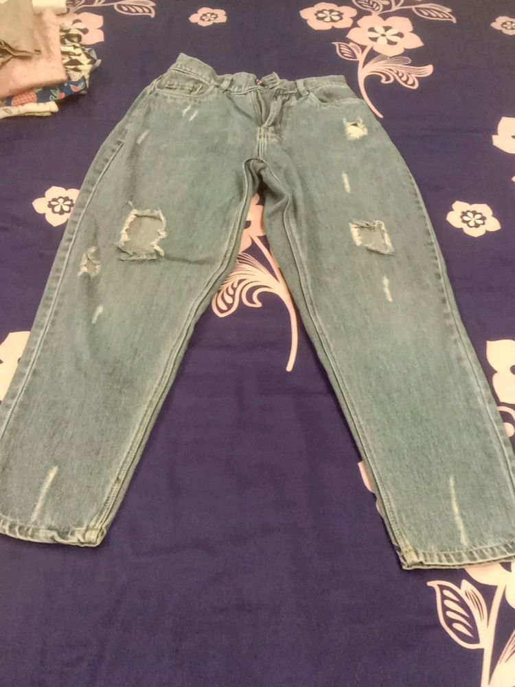 Women Jeans Waist 28