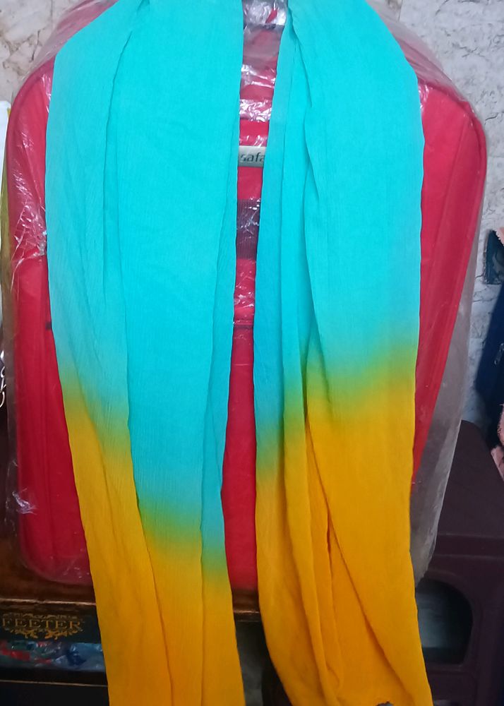 I'm Selling Double Shaded Dupatta