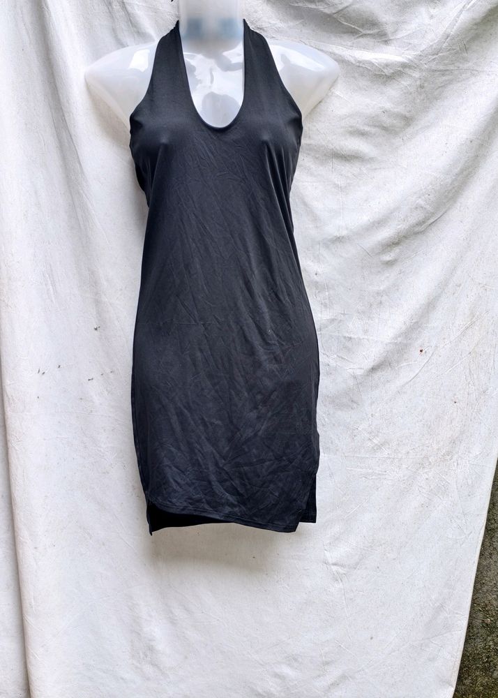 I. BLACK HALTER NECK BODYCON