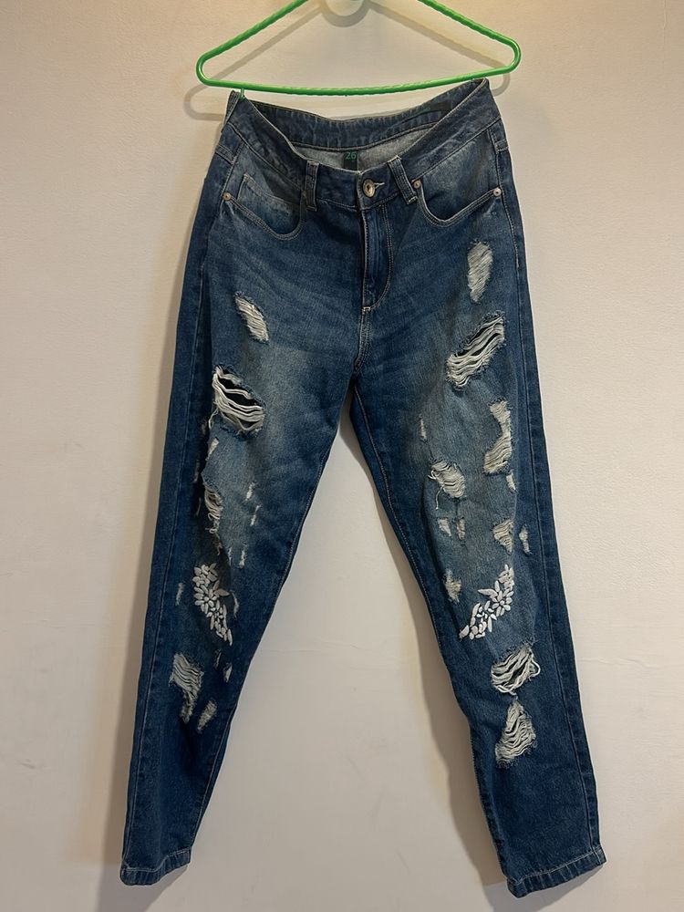 UNITED COLORS OF BENETTON BOYFRIEND FIT JEANS