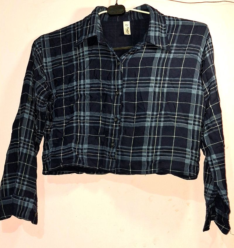 Women  Checkered Spread Collar Shirt