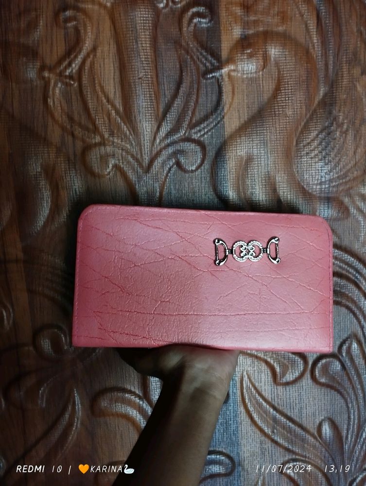 Cute Pink Clutches💓