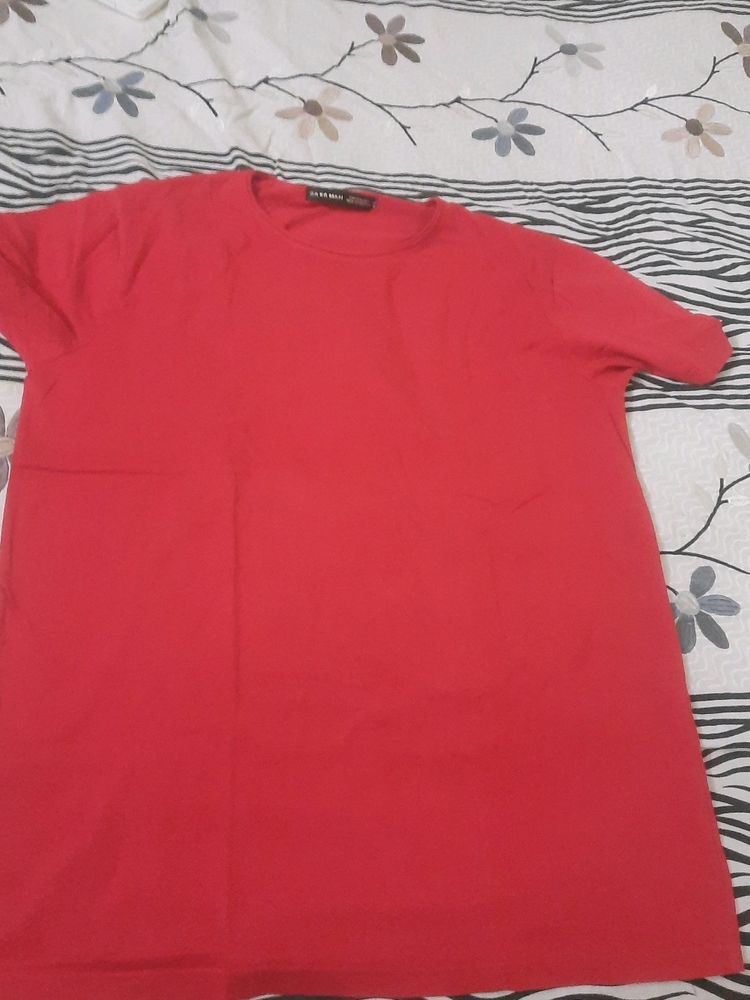 Zara RED XXL TSHIRT