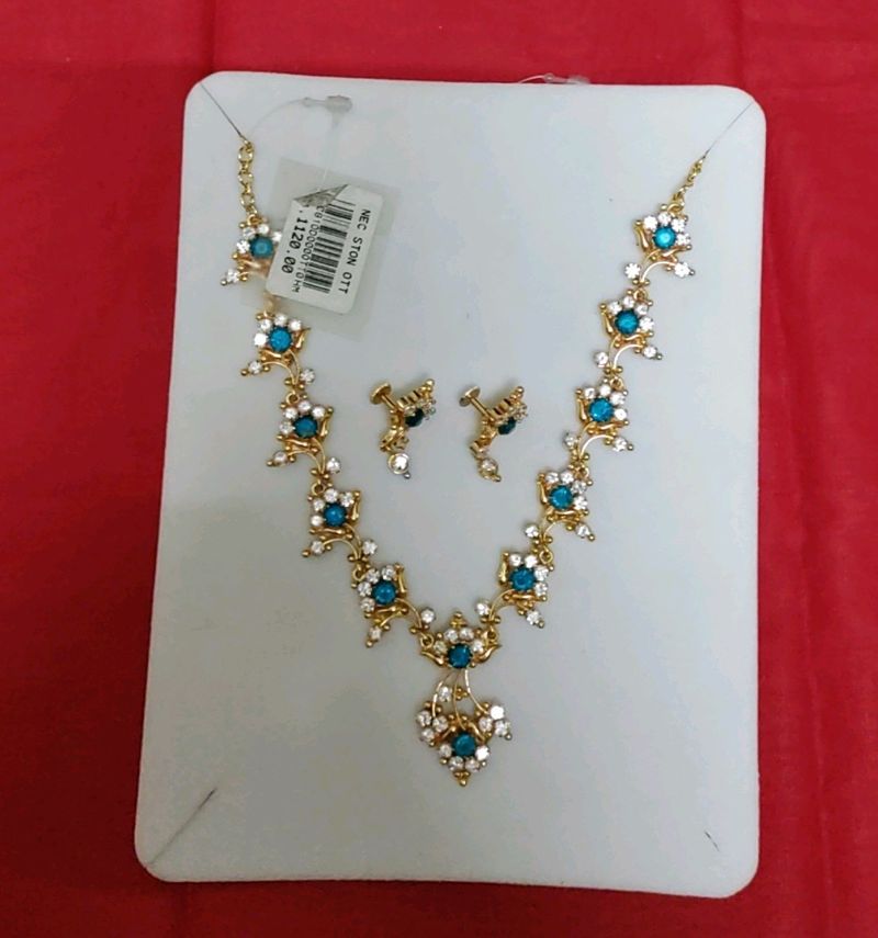 Gold Plated Blue Stone Necklace With Earrings