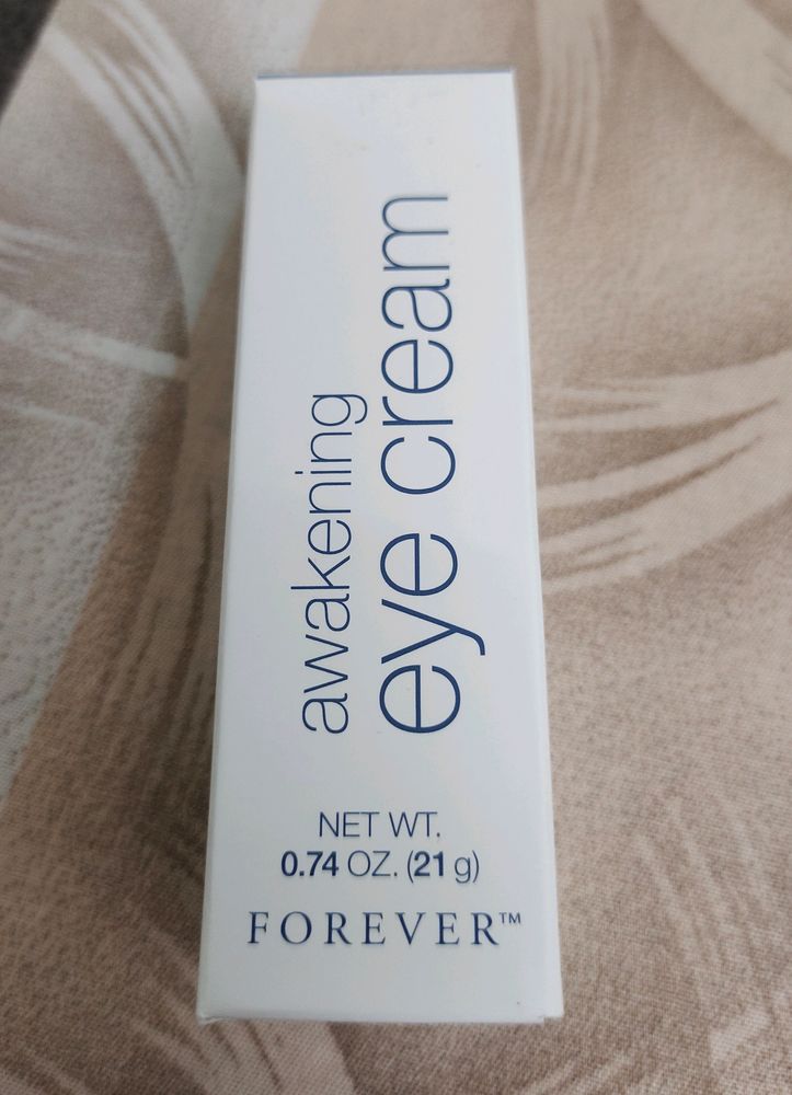 Forever Awakening Eye Cream