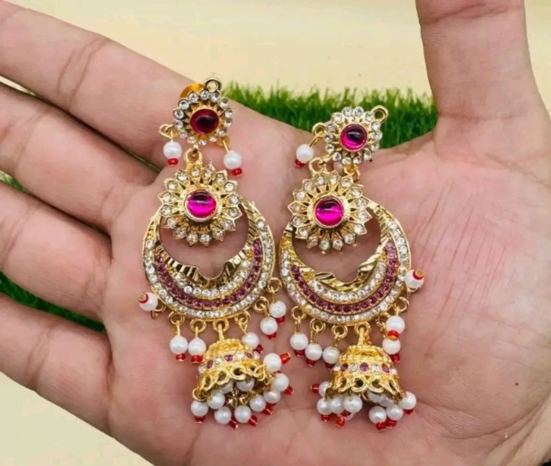 New Traditional Earing