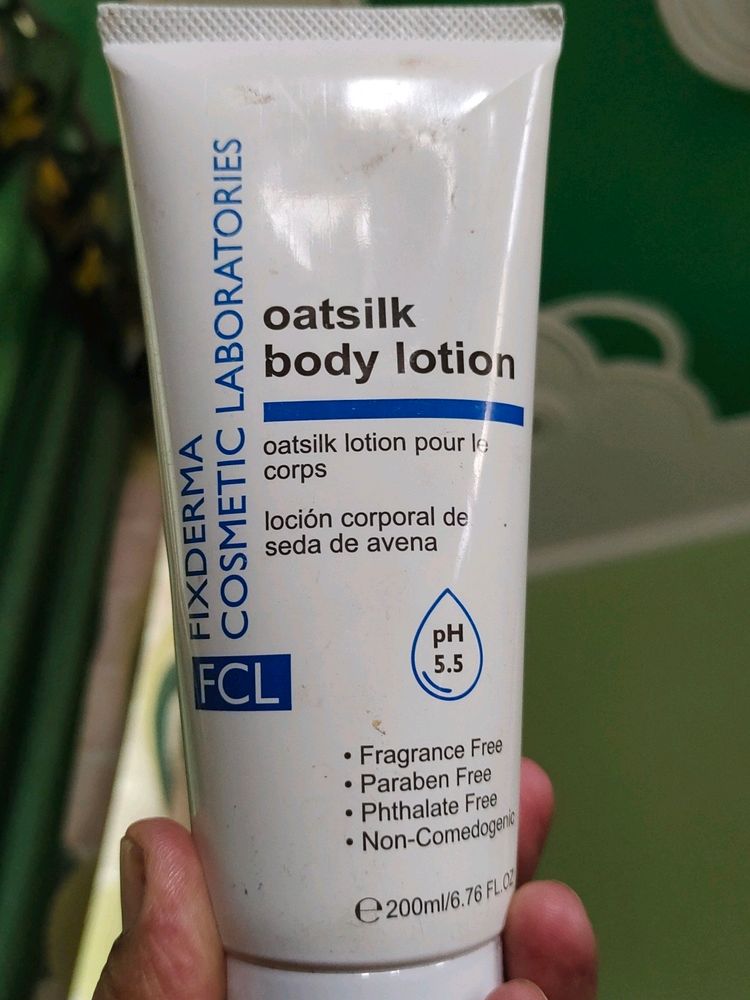 FCL oatsilk body lotion