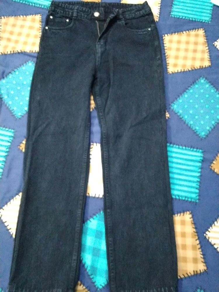 Women black jeans