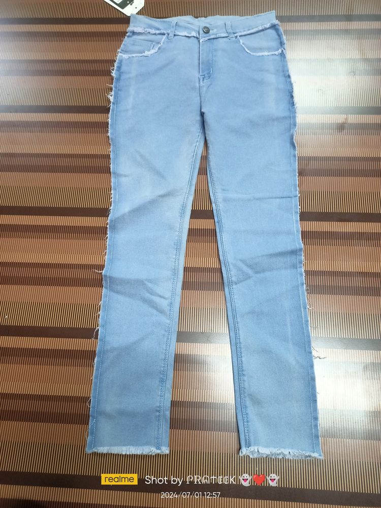 (N-50) 26 Size Slim Fit Denim Jeans