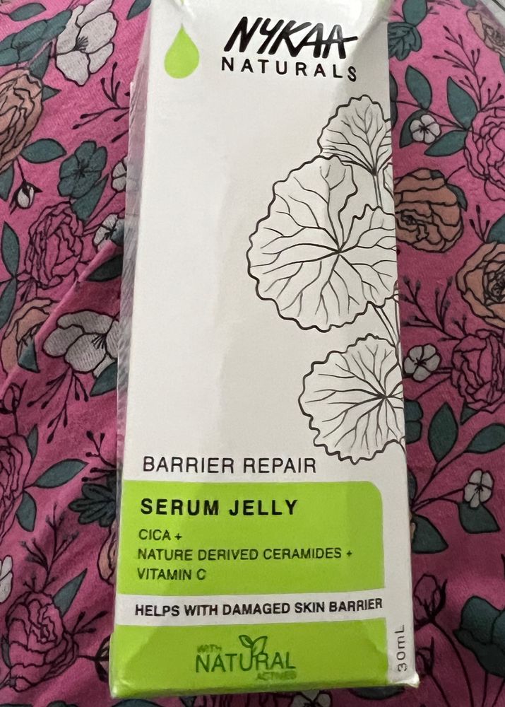 Nykaa Naturals Serum Jelly