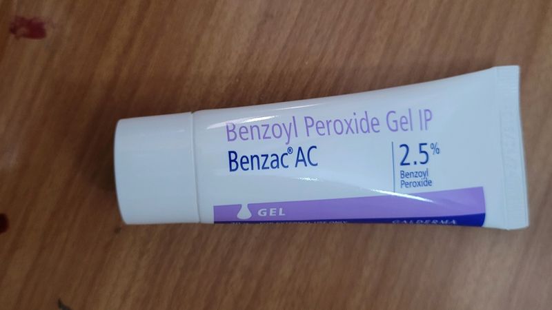 Benzac AC 2.5% - Tube of 30 gm Gel