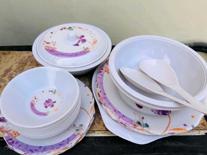 31 Piece Dinner Set🧆