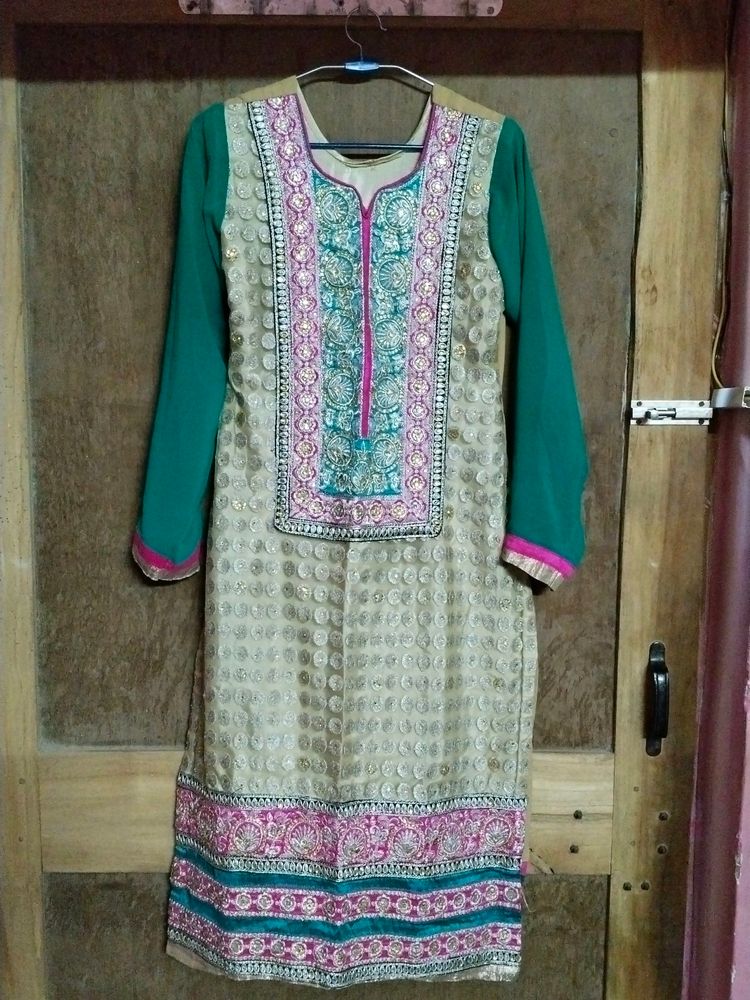 Long Kameez With Chudidaar