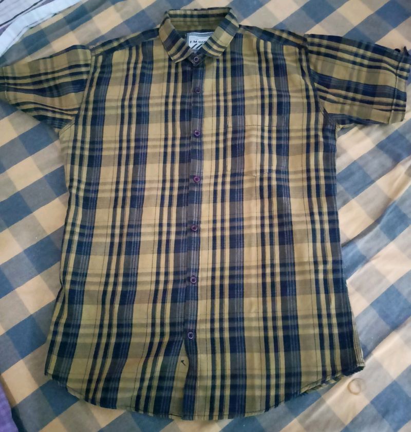 yellow🟡 checks shirt single time used xl-size