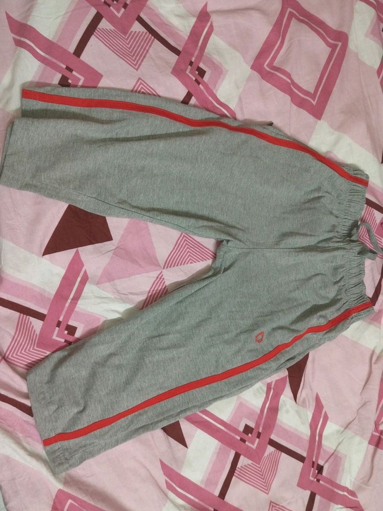 Dollar Cotton Strechable Half Pant