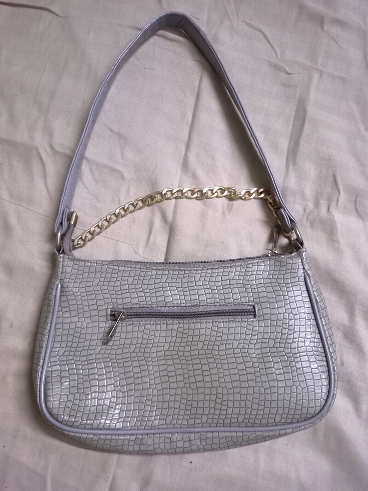 Chain Baguette Shoulder Bag